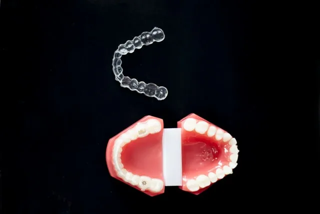 Jaw crunching noise in ear; How long does TMJ last; Ear and Jaw Pain; Headache and jaw pain