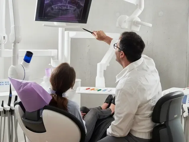 Jaw crunching noise in ear; How long does TMJ last; Ear and Jaw Pain; Headache and jaw pain