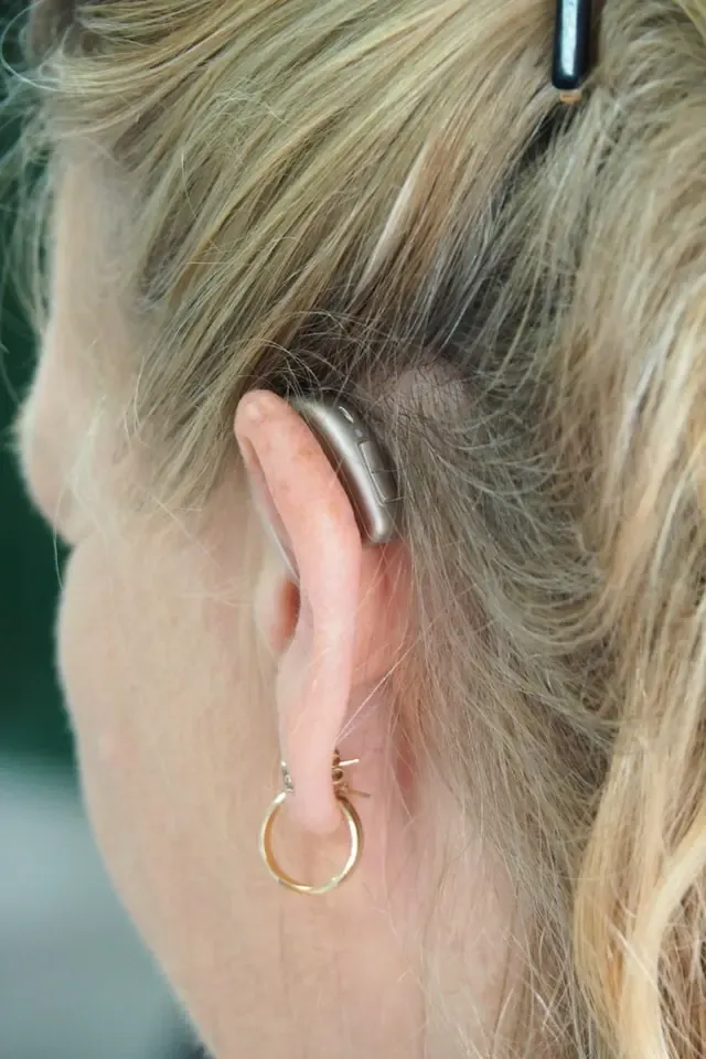 Behind the Ear (BTE) hearing aid with slim tube