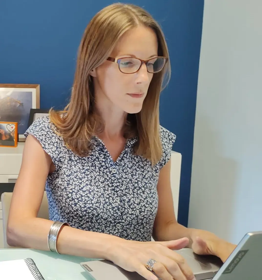 Why I Became a Coach for People Living with Hearing Conditions - Carly Ann Sygrove Guest Post